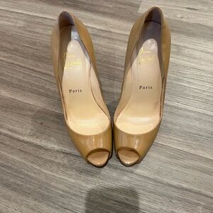 Nude Christian Louboutin pumps size 37 1/2
